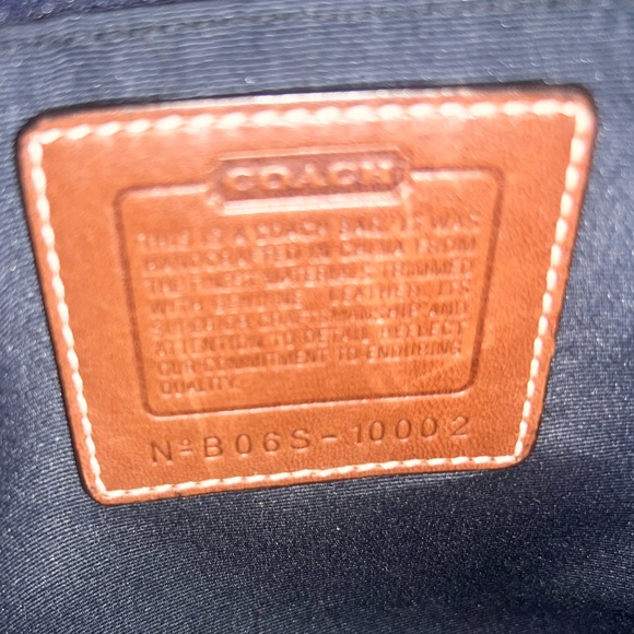 RARE!๐Coach Limited Edition Indigo Denim Patchwork Leather Tote Bag Vintage - Picture 11 of 11